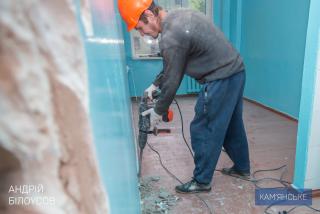 У Кам`янському продовжується капітальний ремонт відділень лікарень